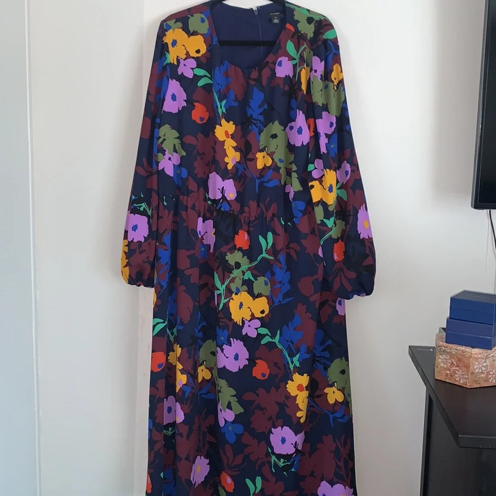 Halogen Midi Dress - Picture 3 of 11